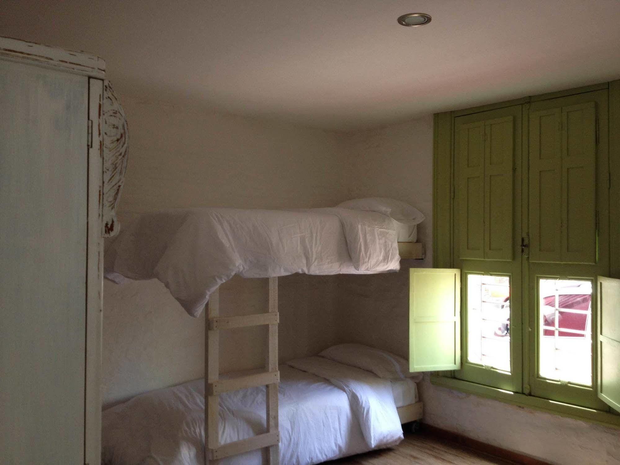 Ah'Lo Posada Hostel Boutique Кармело Экстерьер фото